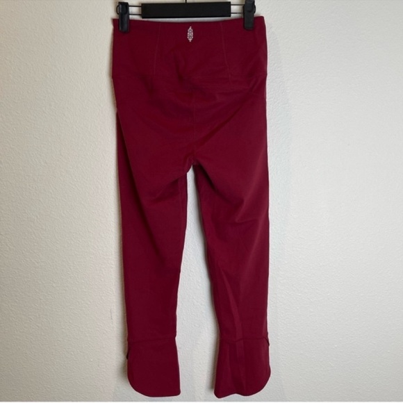 Free People Movement Meant To Be Legging Sz Small High-Rise Cropped Yoga Pilates - Picture 4 of 8